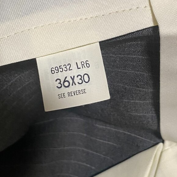 Men's VINTAGE Suit Gray Pinstripe NEW Reed St. James 40 Short 36x30 tag - Picture 6 of 7